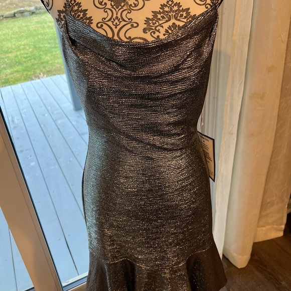 NWT. Spaghetti straps party dress. Sparkly, metallic material - Picture 1 of 7